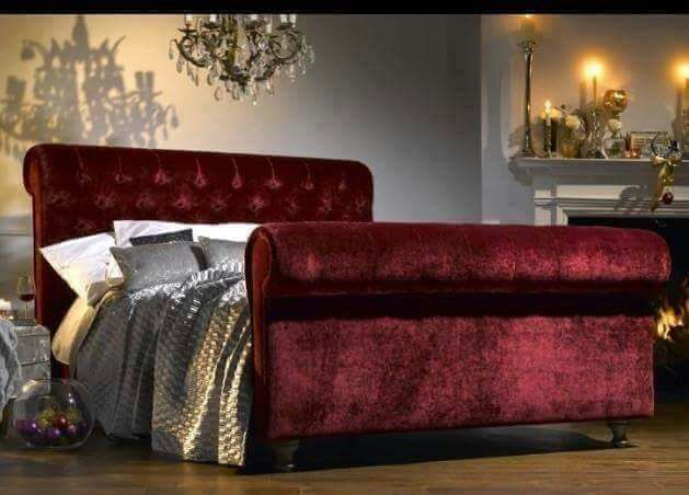 Sleigh Bed 6